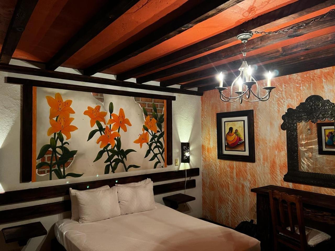 Hotel Boutique Posada De Las Flores Loreto Loreto  Exteriör bild